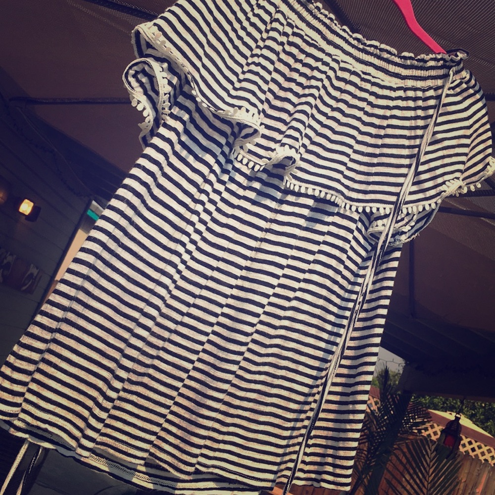 Off the shoulder black and white blouse